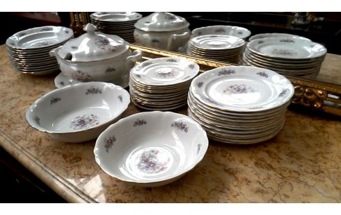 SERVIES TSJECHIE