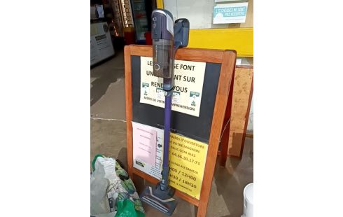 ASPIRATEUR BALAI ROWENTA +ACC SAC RSV2