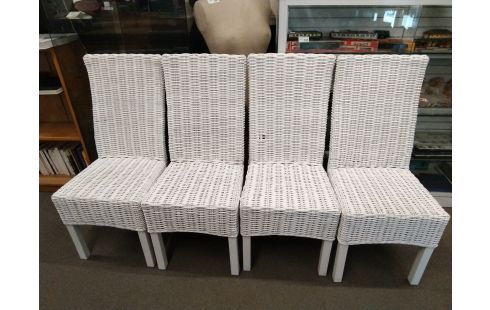 CHAISE ROTIN LOT DE 4