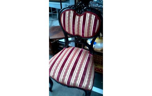SILLA ESTILO LUIS XV ROJO CRUDO TERCIOPELO