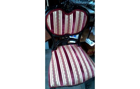 SILLA ESTILO LUIS XV ROJO CRUDO TERCIOPELO