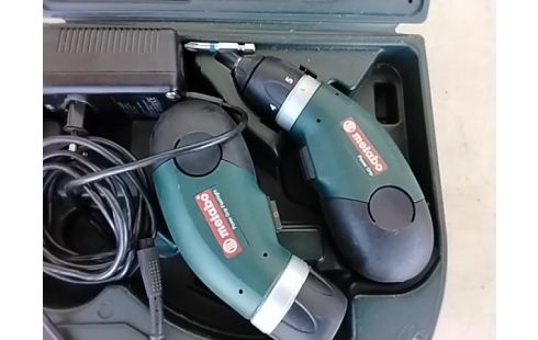 VISSEUSE ELECTRIQUE LAMPE COFFRET METABO