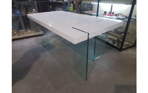 TABLE BLANCHE PIEDS VERRE