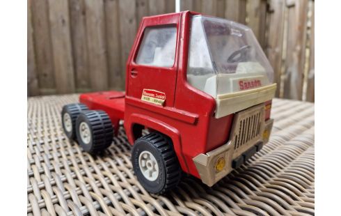 CAMION POMPIER RICO UN MANQUE ACCESSOIRE