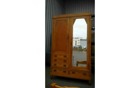 ARMOIRE 30,S