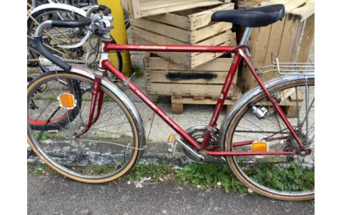 VELO HOMME MOTOCONFORT ROUGE