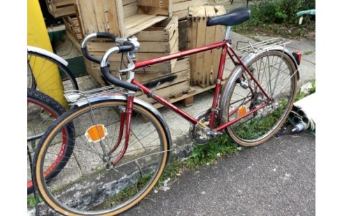 VELO HOMME MOTOCONFORT ROUGE