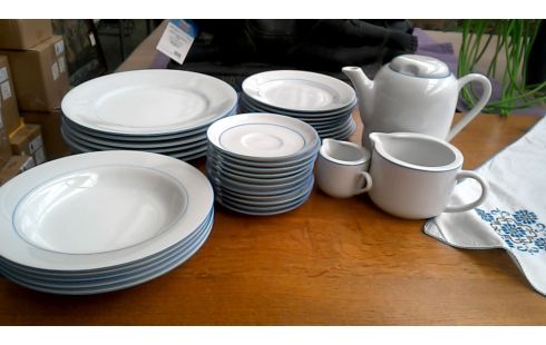 SERVICE BLANCHE MET BLEUE