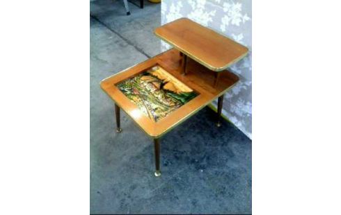 TABLE D'APPOINT