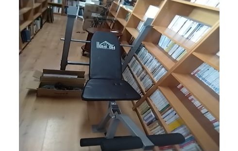 BANC DE MUSCULATION HOMCOM NOIR AVEC POIDS ET ALTÈRES
