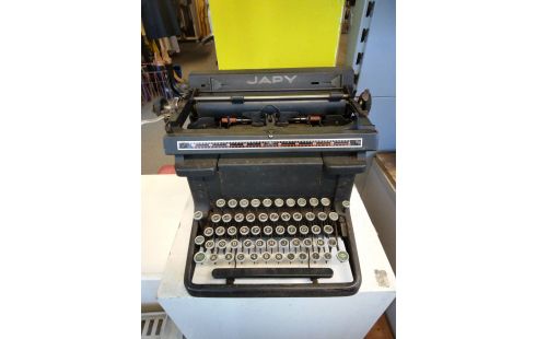 MACHINE A ECRIRE JAPY