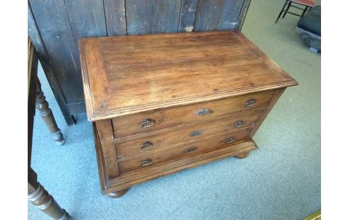 COMMODE FRUITIER PIEDS MICHES
