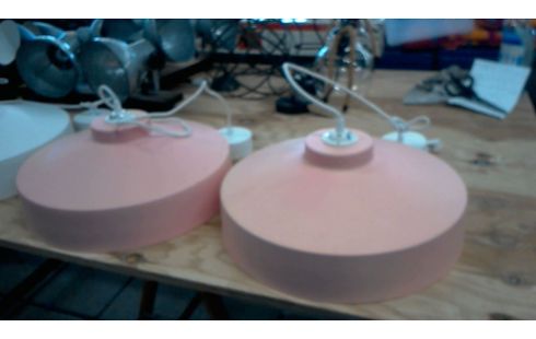 SUSPENSION  METAL