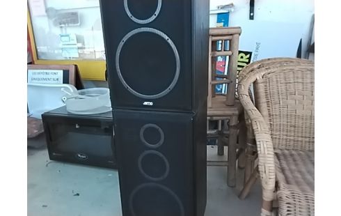 PAIRE DE ENCEINTE JAMO STUDIO