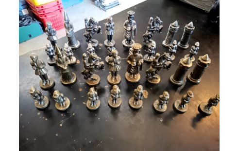 LOT DE PIONS DE JEU D'ECHECS