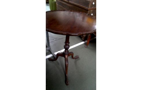 BIJZETTAFEL CHIPPENDALE
