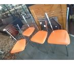 4 CHAISES ORANGES