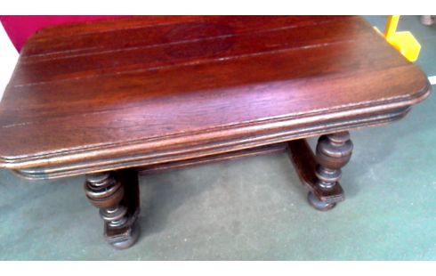 MESA DE SALÓN ESTILO ENRIQUE II MACIZO ROBLE