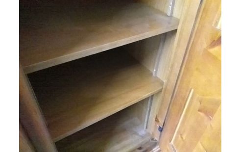 ARMOIRE 3P AVEC PENDERIE DOUBLE + ETAGERES