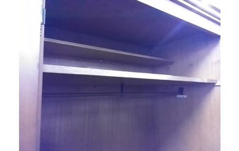 ARMOIRE 3P AVEC PENDERIE DOUBLE + ETAGERES