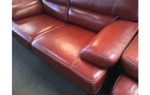 CANAPE 2P ROUGE CUIR