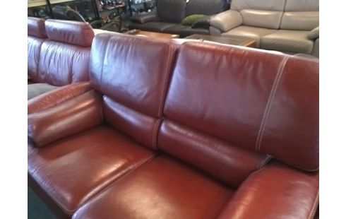 CANAPE 2P ROUGE CUIR