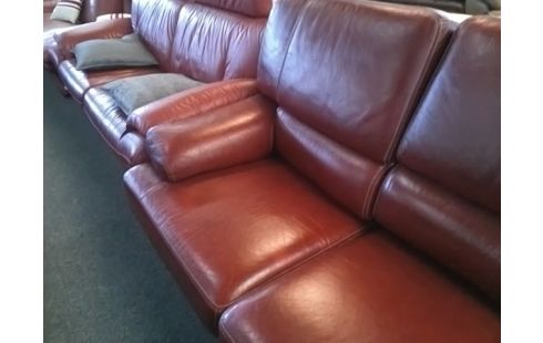 CANAPE 2P ROUGE CUIR