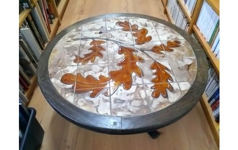 TABLE BASSE CARRELEE MOTIF FEUILLE