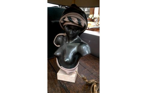 LAMPADAIRE VERTE