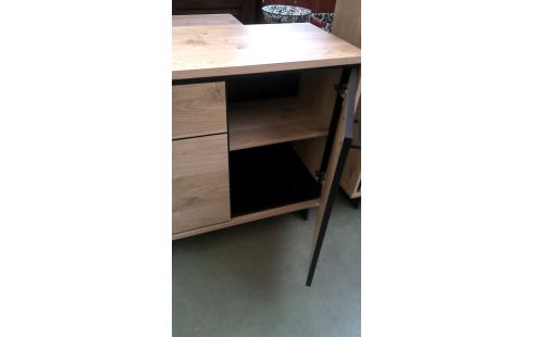 APARADOR BAJO LACADO, , MADERA LOOK NEGRO METAL 4 PUERTAS 1 CAJÓN