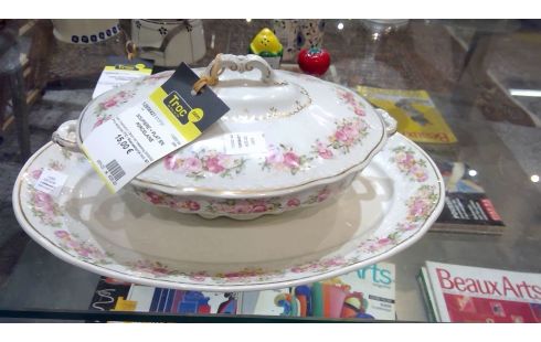 SOUPIERE + PLAT EN PORCELAINE
