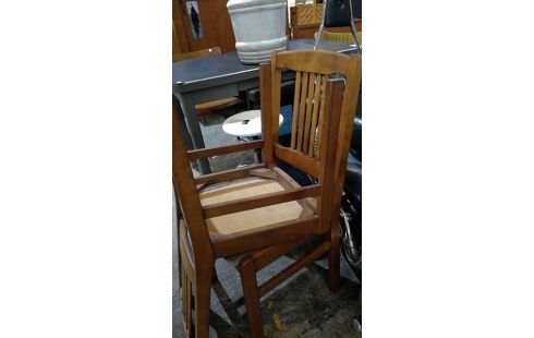 6 CHAISES  VINTAGE EN L ETAT