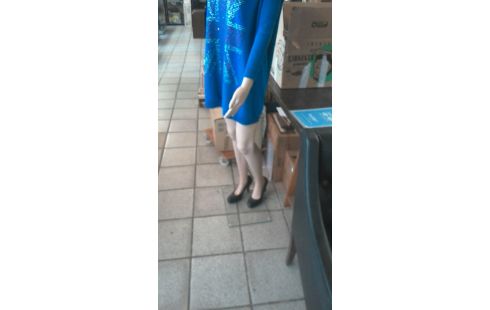 MANNEQUIN