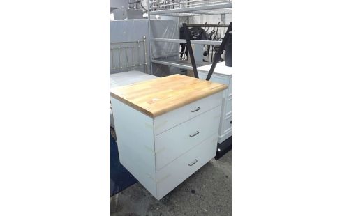 MEUBLE DE CUISINE SUR ROULETTES