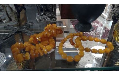 COLLIER BIJOUX EN  AMBRE