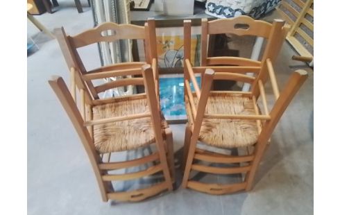 4 CHAISES PAILLEES