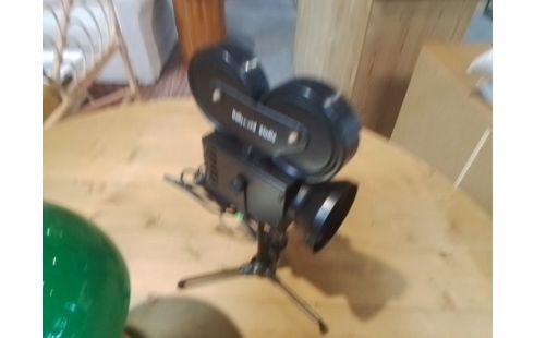 LAMPE CAMERA