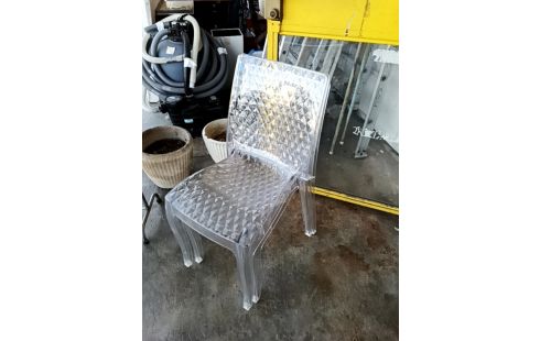 CHAISE MODERNE ST PLEXI