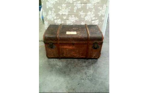 ÜBERSEEKOFFER HOLZ