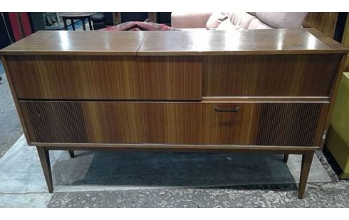 MUEBLE HIFI AÑOS 60 ESTADO ACTUAL
