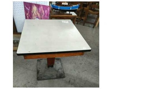 TABLE DE BISTROT