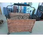 PORTE REVUES ROTIN
