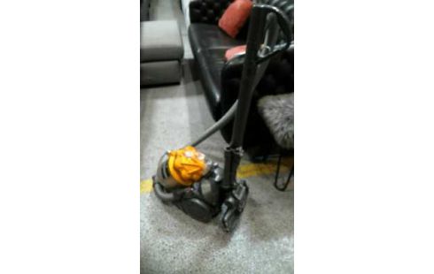 ASPIRADOR DYSON