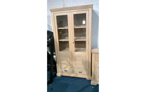 VITRINE CHENE BLANCHIE 2 PORTES / 2 TIROIRS