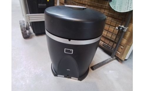 TIREUSE À BIÈRE NOIRE