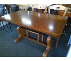 TABLE REGLABLE AVEC ALLONGES INTERIEURES