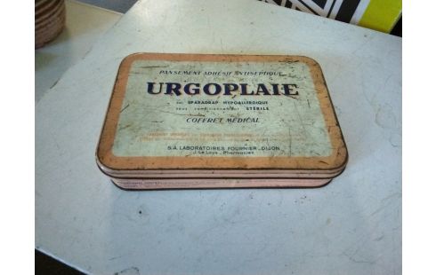 BOITE ANCIENNE URGO