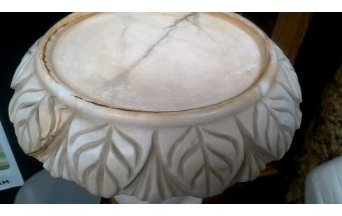 SÄULE ALABASTER BELEUCHTET