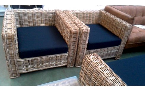 SALON DE JARDIN ROTIN