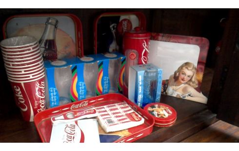 DECO-OBJECT LOT VAN
